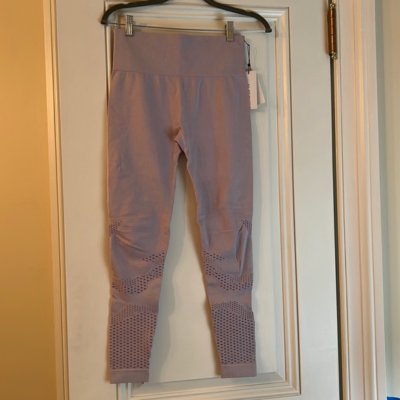 NWT ALALA size medium - Picture 2 of 12